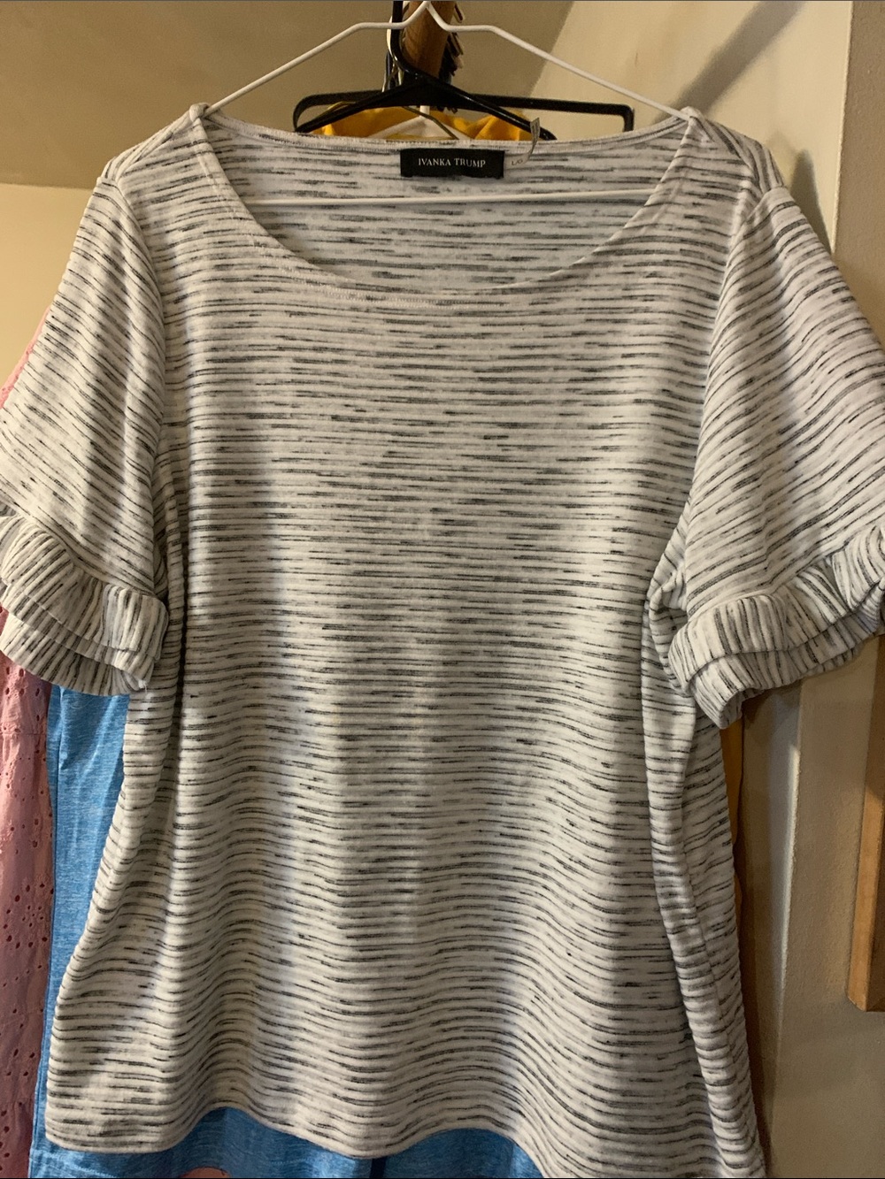 Ivanka Trump White Heathered Short Sleeve Ruffle Shirt